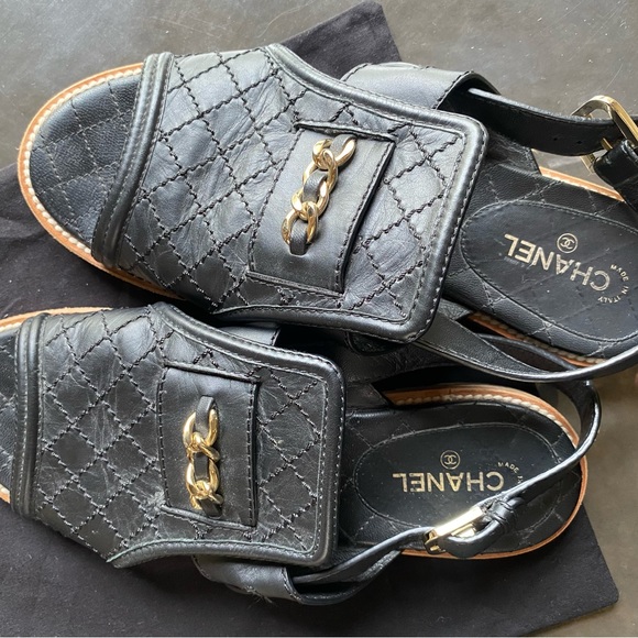 Chanel Black Quilted Leather Chain CC Detail Peep Toe Slingback Flats Size 37.5 - Picture 8 of 9